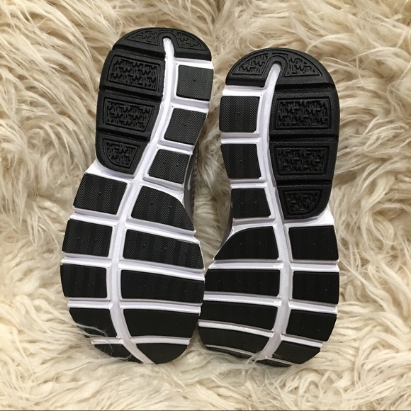 ❗️SALE❗️ Nike Sock Dart - Picture 8 of 8